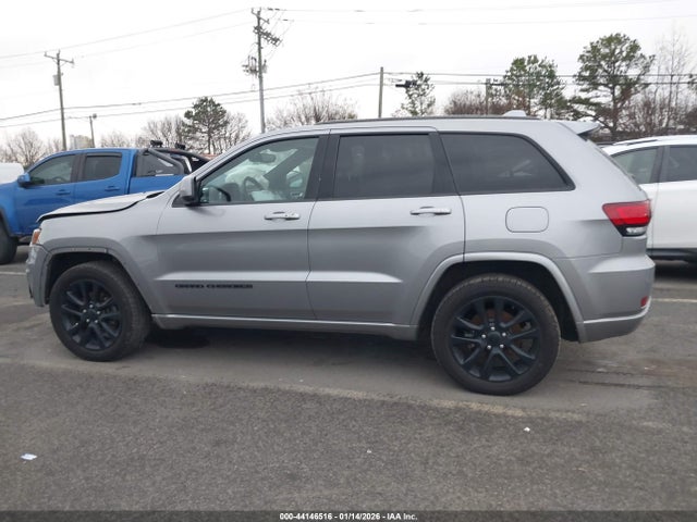 Jeep Grand Cherokee Altitude 4x2