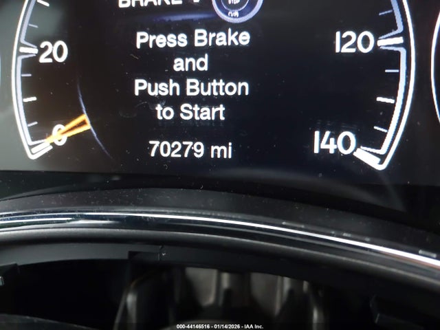 Jeep Grand Cherokee Altitude 4x2