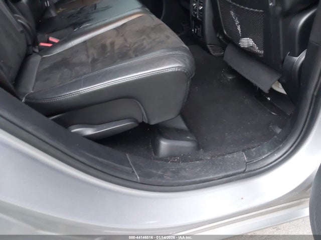 Jeep Grand Cherokee Altitude 4x2