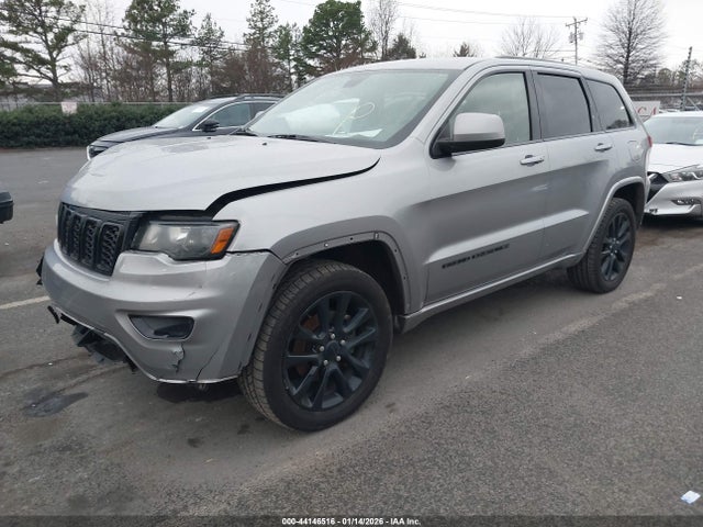 Jeep Grand Cherokee Altitude 4x2