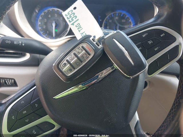 Chrysler Pacifica Touring L