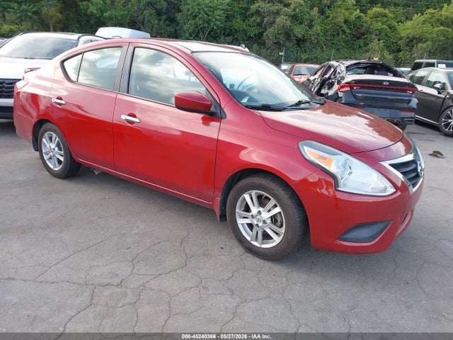 Salvage Nissan Versa Image