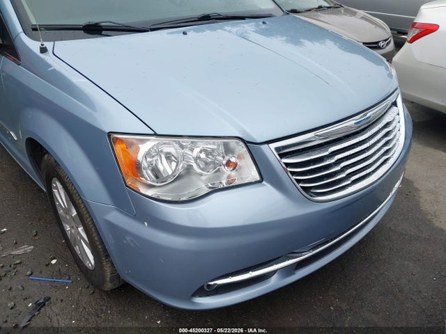 Chrysler Town & Country Touring