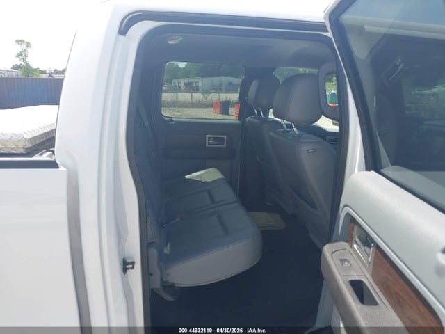 Ford F-150 Lariat