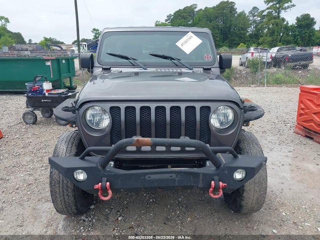 Jeep Wrangler Sport 4x4