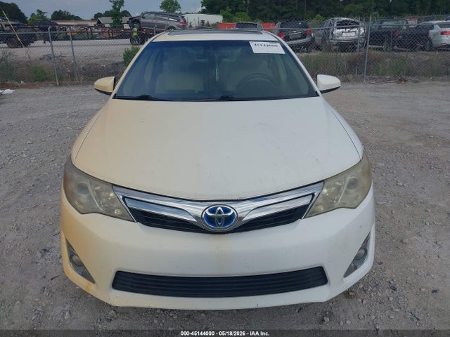 Toyota Camry Xle