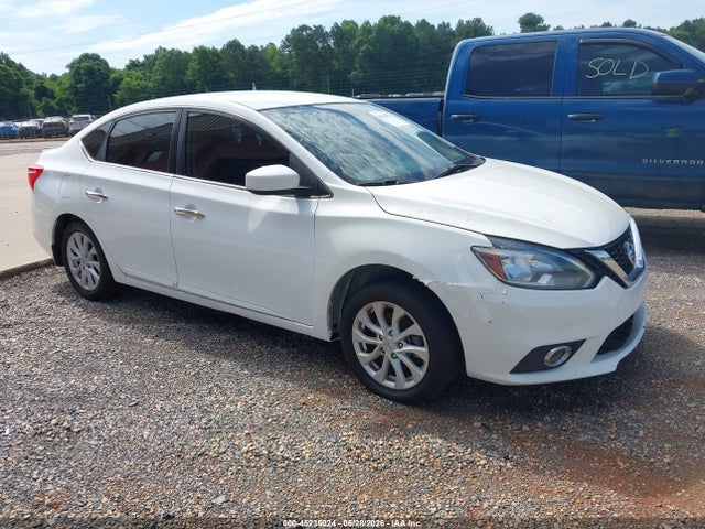 Salvage Nissan Sentra Image