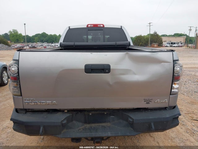 Toyota Tundra Limited 5.7l V8