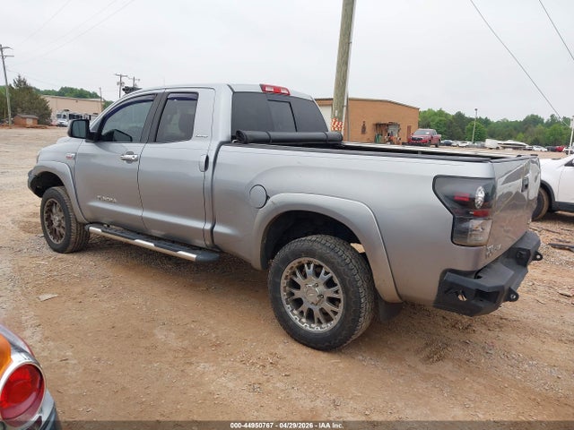 Toyota Tundra Limited 5.7l V8