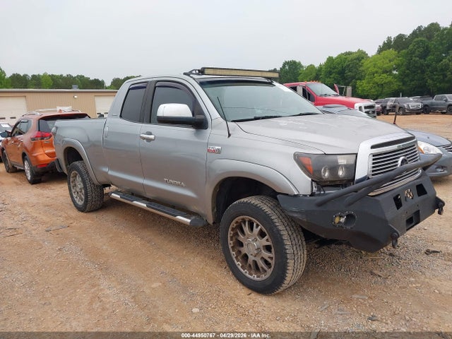 Salvage Toyota Tundra Image