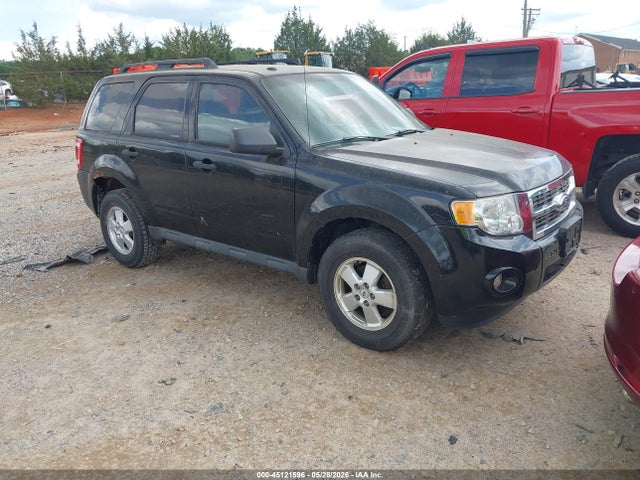 Salvage Ford Escape Image