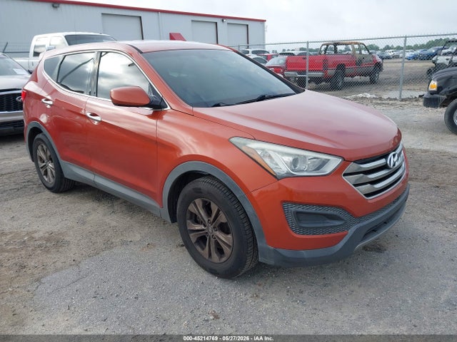 Salvage Hyundai SANTA FE Image