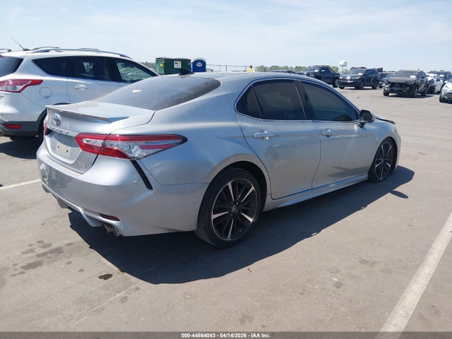Toyota Camry Xse V6