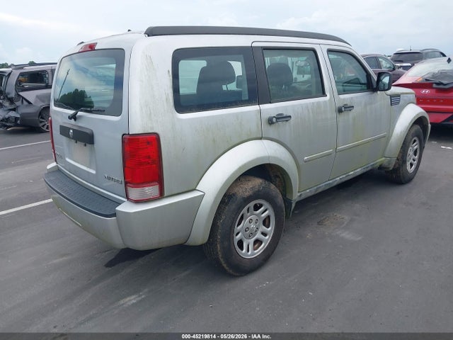 Dodge Nitro Se