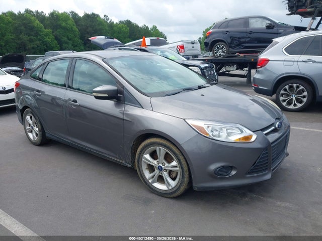 Salvage Ford Focus Image