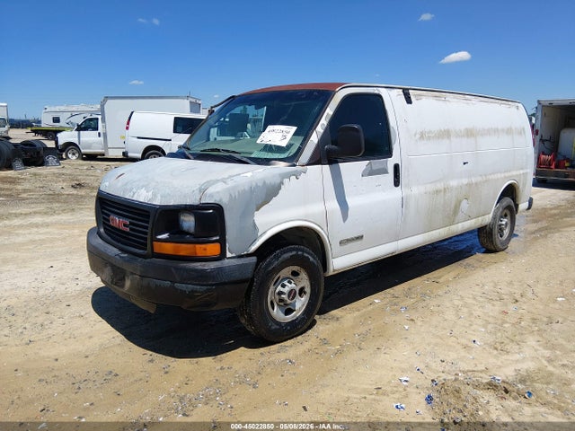 GMC Savana Standard