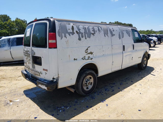 GMC Savana Standard