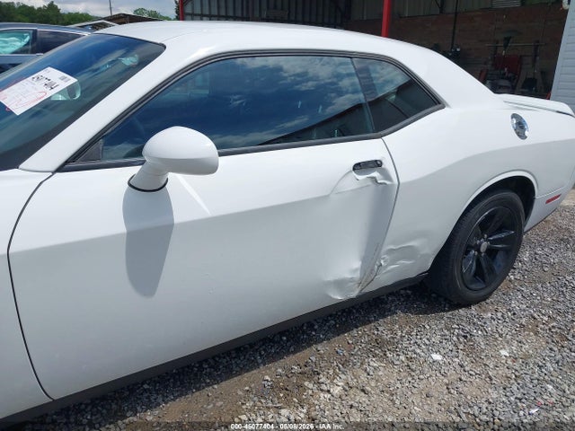 Dodge Challenger Sxt