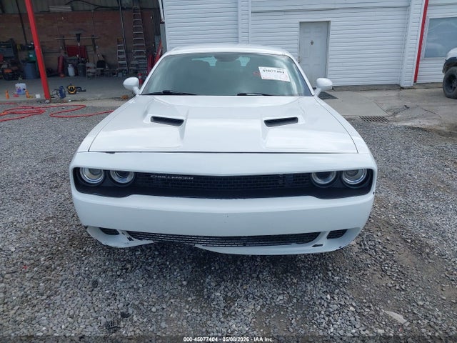 Dodge Challenger Sxt