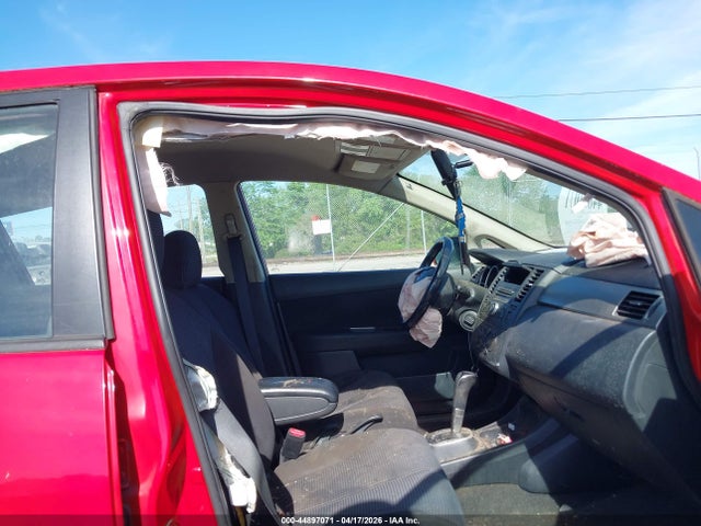 Nissan Versa 1.8sl