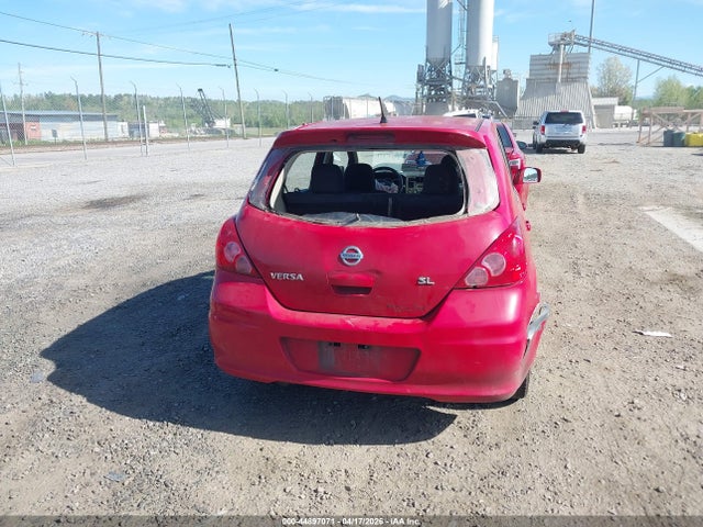 Nissan Versa 1.8sl