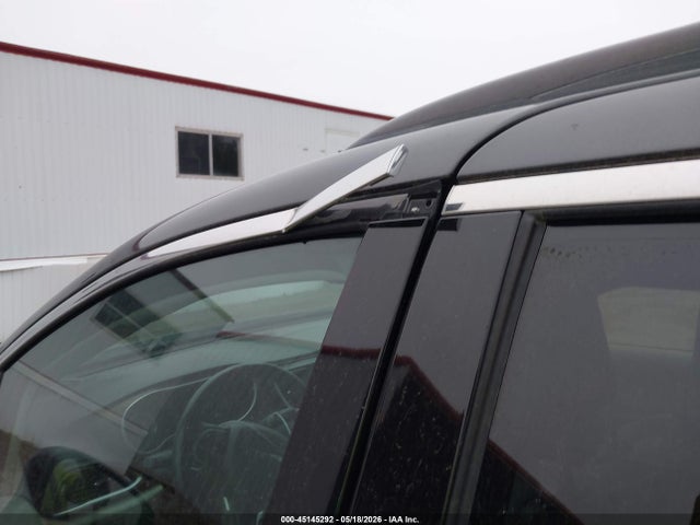 Chrysler Pacifica Touring-l