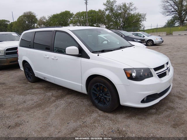 Salvage Dodge Grand Caravan Image