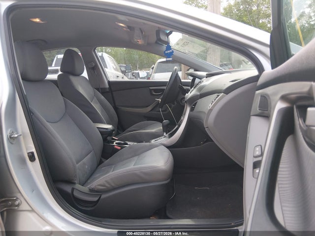 Hyundai ELANTRA Gls