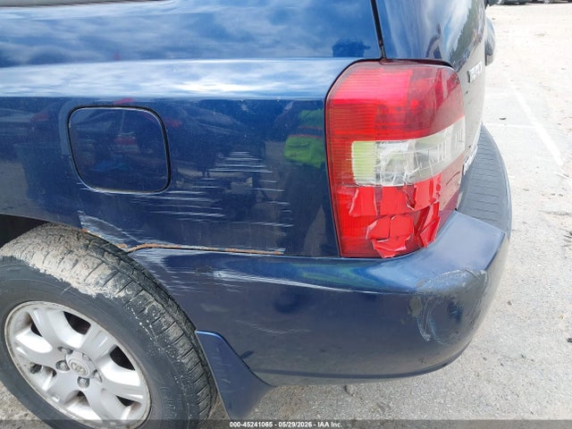 Toyota Highlander Limited V6