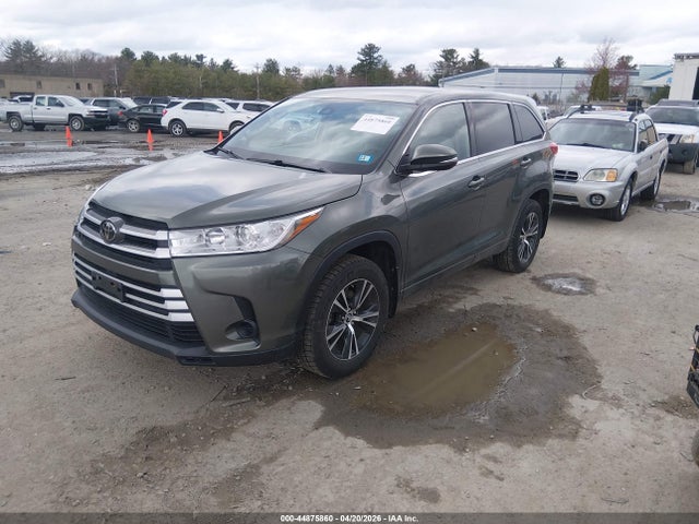 Toyota Highlander Le