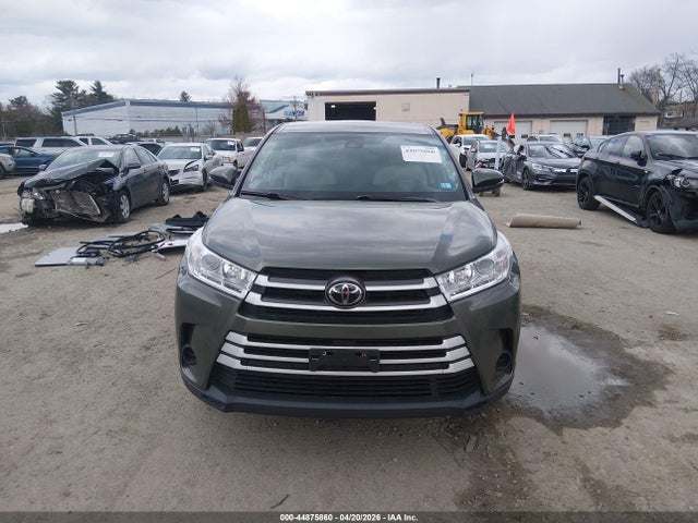 Toyota Highlander Le