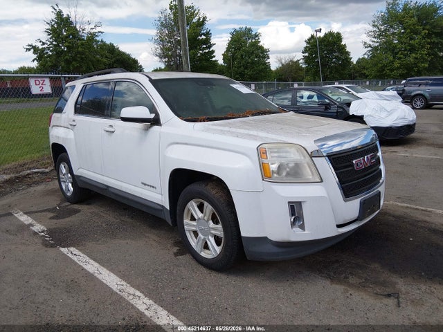 Salvage GMC Terrain Image