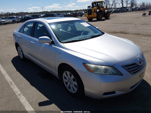 Salvage Toyota Camry Image