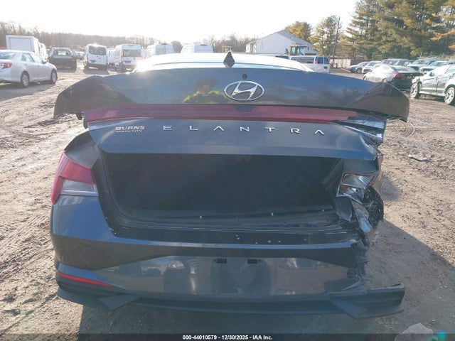 Hyundai ELANTRA Sel