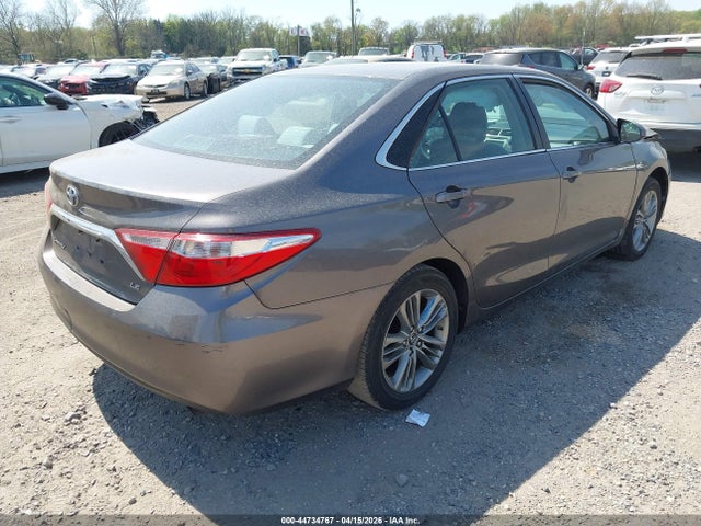 Toyota Camry Le