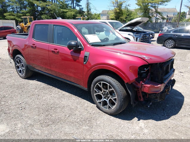 Salvage Ford Maverick Image