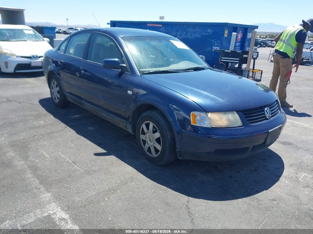 Salvage Volkswagen Passat Image