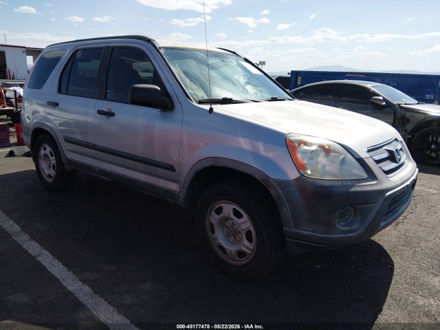 Salvage Honda CR-V Image