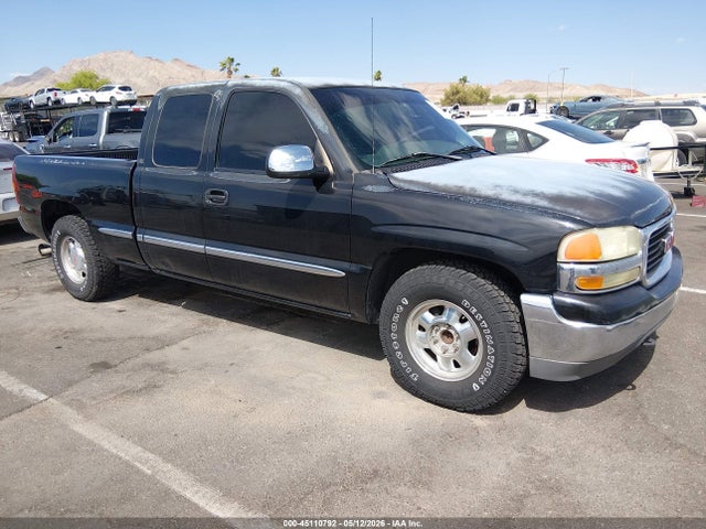 Salvage GMC Sierra 1500 Image