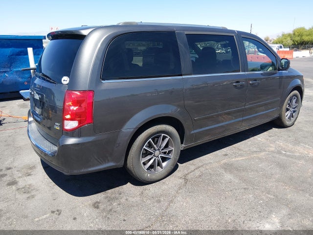Dodge Grand Caravan Sxt