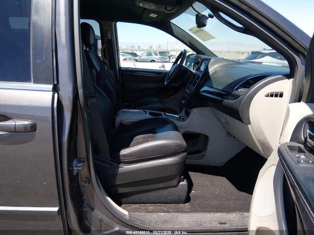 Dodge Grand Caravan Sxt
