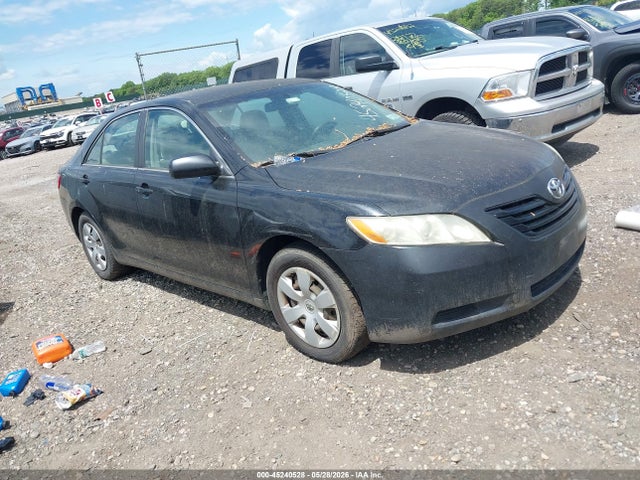 Salvage Toyota Camry Image