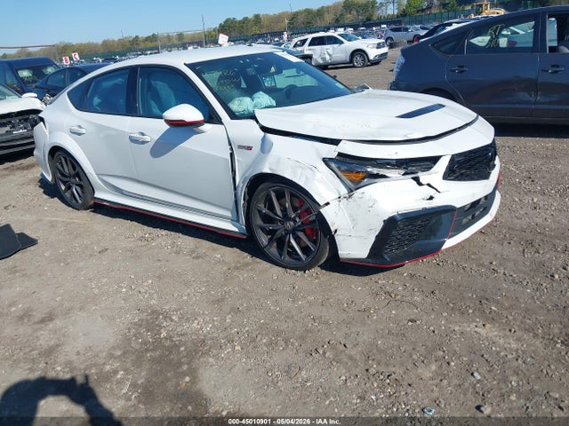 Salvage Acura Integra Image