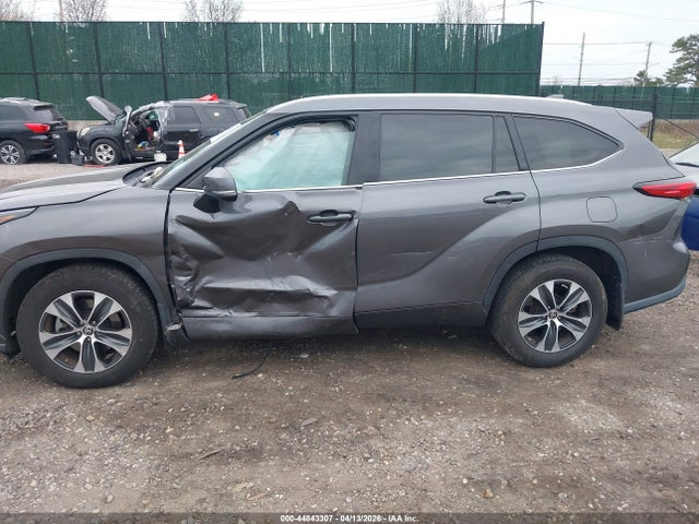 Toyota Highlander Xle