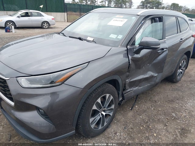 Toyota Highlander Xle