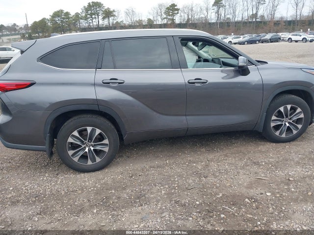 Toyota Highlander Xle