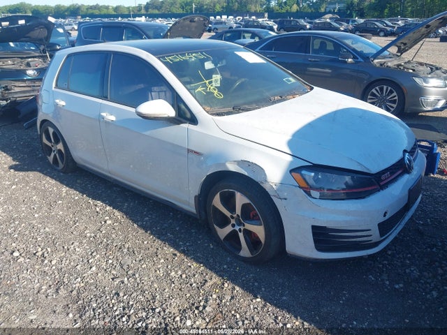 Salvage Volkswagen Golf Image