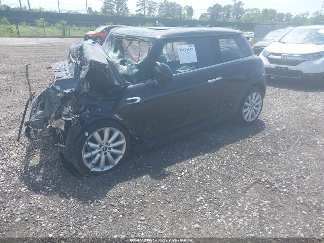 MINI Hardtop Oxford Edition