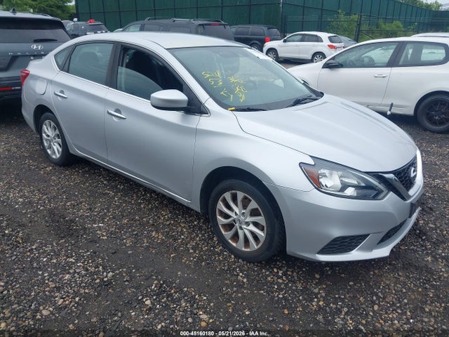 Salvage Nissan Sentra Image
