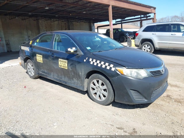 Salvage Toyota Camry Image